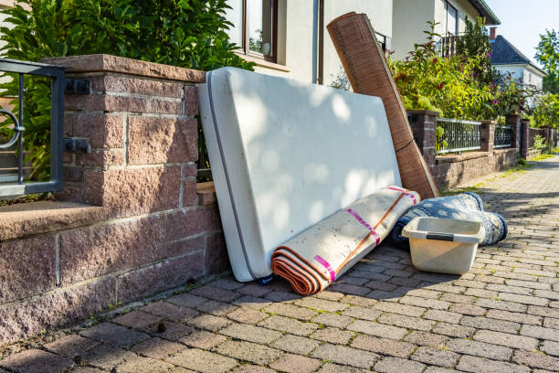 Best Trash Removal Near Me  in Mount Angel, OR